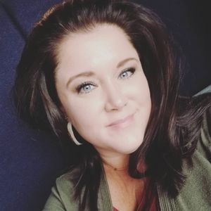 Meet your Posher, Angie
